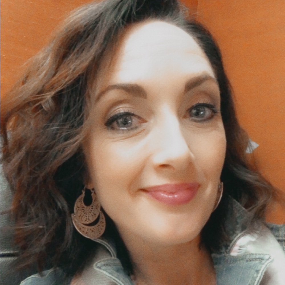 Meet your Posher, Keri